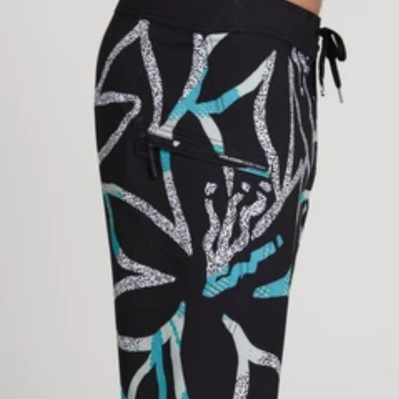 NWT Volcom RIP'D MOD TRUNKS NWT - Picture 5 of 14